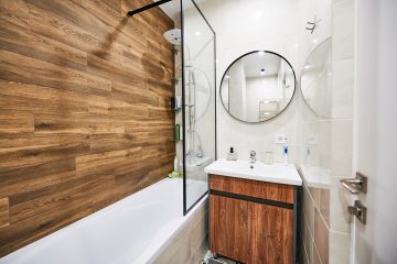 Ideias para banheiros pequenos e truques de design para fazer o seu parecer maior do que realmente é